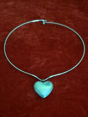 International Silver Company Pewte Heart Pendant Choker With Original Box